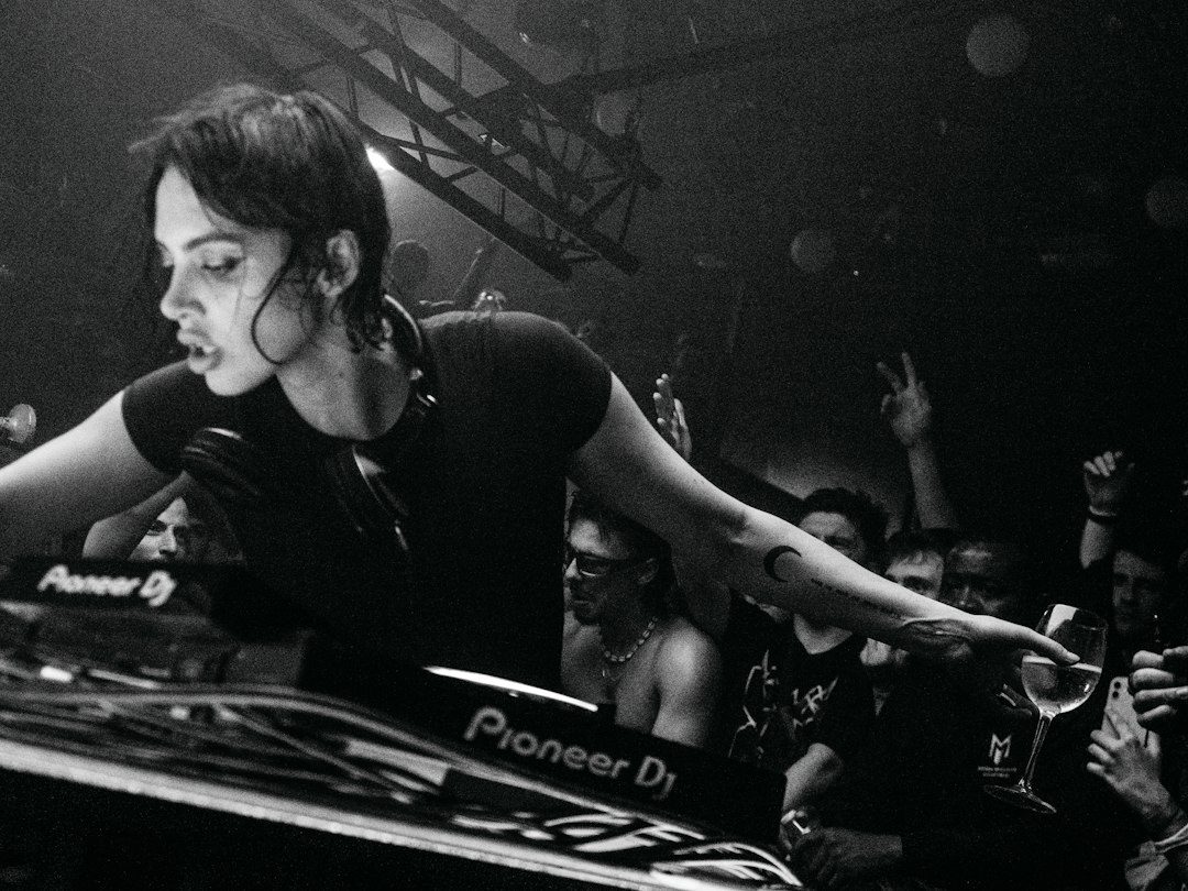 Hannah Wants returns to THÊ DEPØ