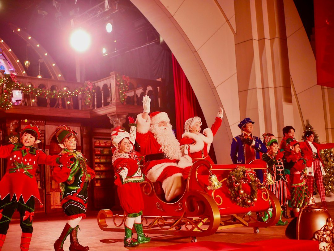 Meet Father Christmas at the Eden Project