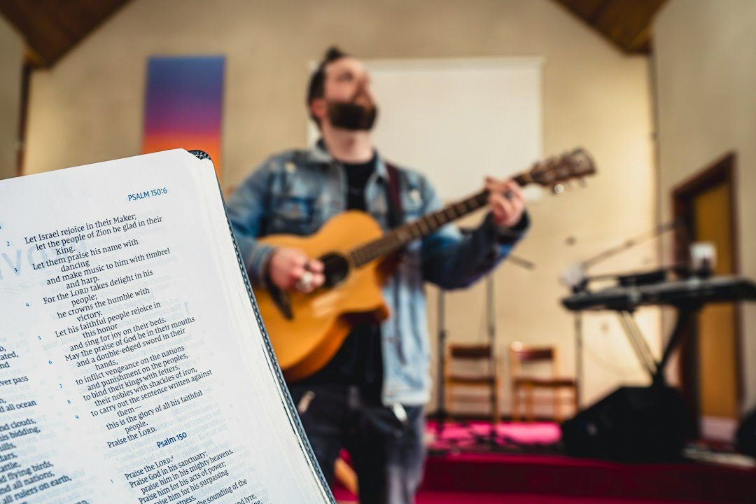 Reg Meuross at St Germans Priory