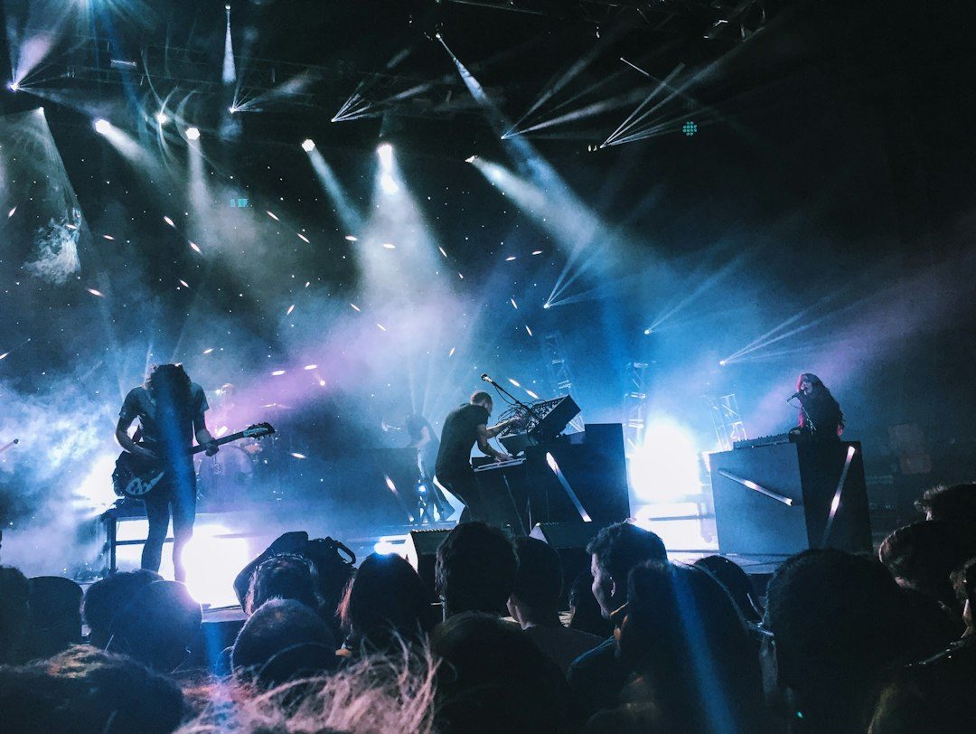 Uncle Badge headline show at THÊ DEPØ VENUE